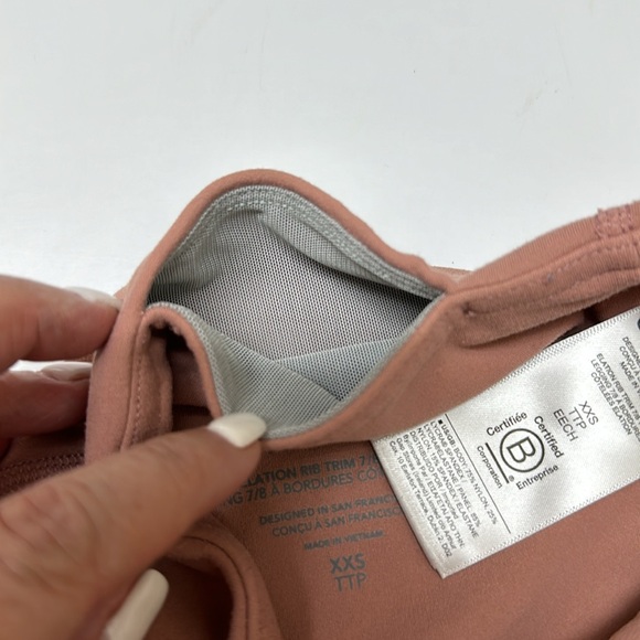 Athleta Elation Rib Trim 7/8 Tight - Picture 15 of 15